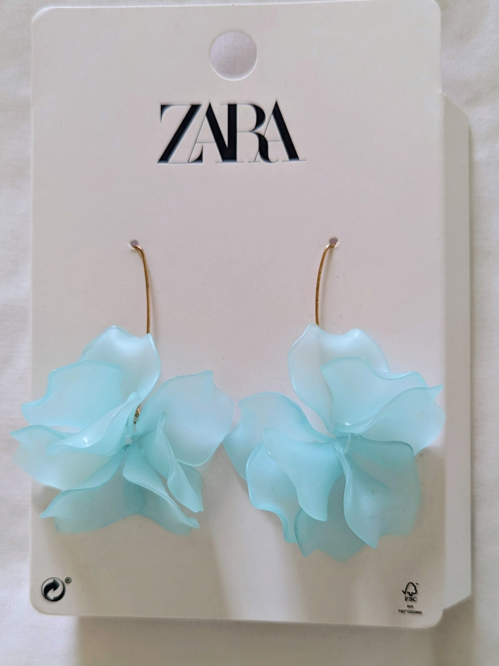 ZARA Light Turquoise Floral Cluster Hook Earrings. NWT.